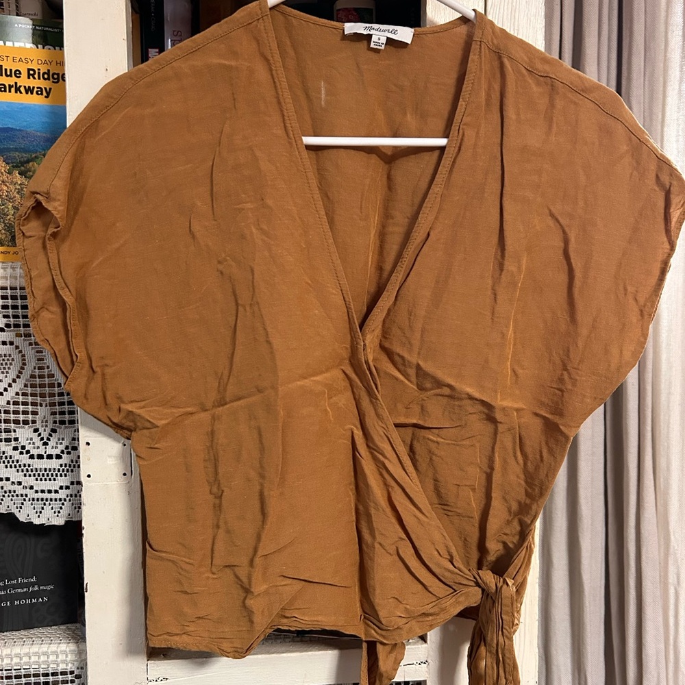 Madewell wrap top size S linen blend